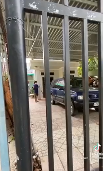 Người đàn ông F0 cố thủ trong nhà không chịu đi cách ly: Nếu có bệnh tôi cũng không lây cho ai hết-1