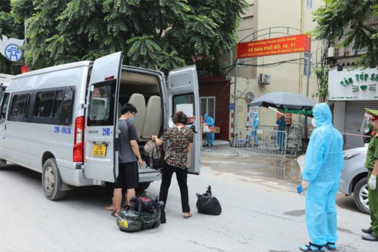 Hà Nội: Lo dịch lây lan trong khu tập thể cũ