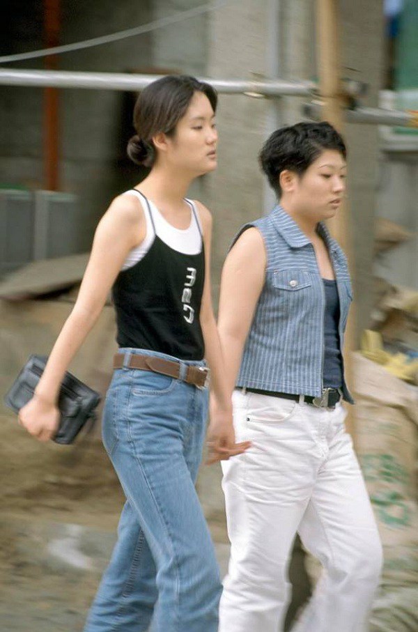 Ngả mũ trước style của các quý cô xứ Hàn những năm 1990-6
