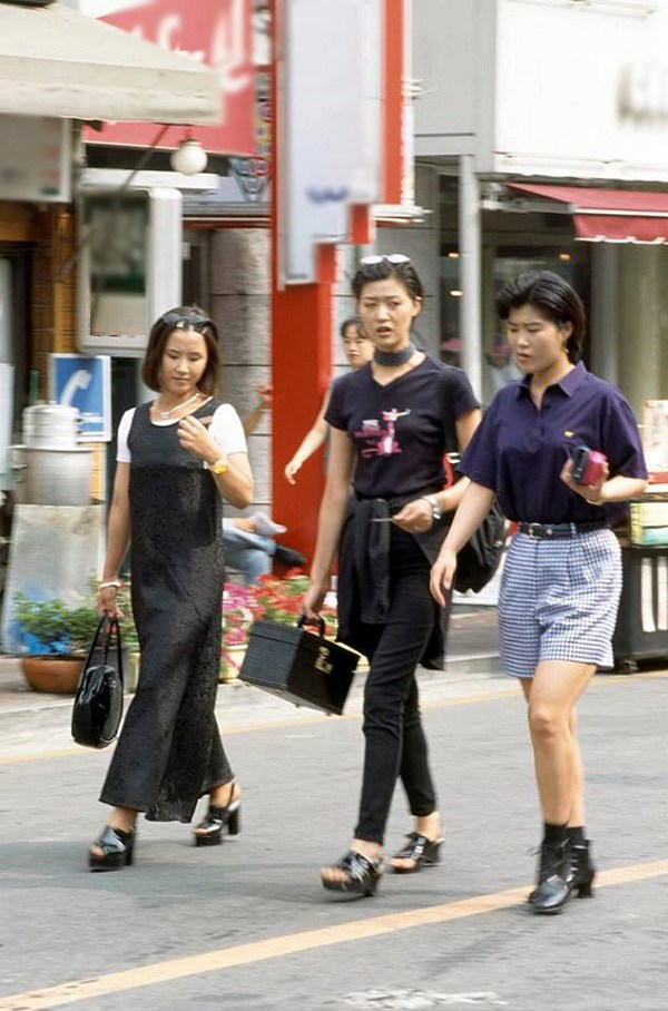 Ngả mũ trước style của các quý cô xứ Hàn những năm 1990-8