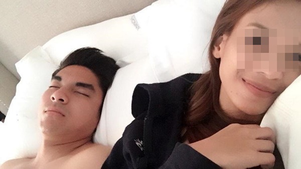 Cựu Bộ trưởng trẻ nhất Malaysia lộ ảnh nhạy cảm với gái lạ, thân mật với vô số bóng hồng?-2