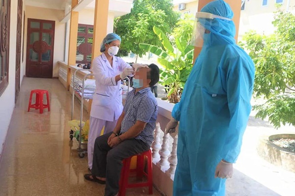 Thông tin chính thức 2 trường hợp tử vong sau tiêm vắc-xin Covid-19 tại Lâm Đồng-1