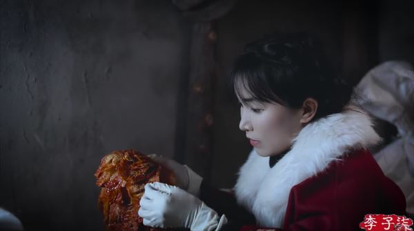 Sự nghiệp lắm thị phi của Lý Tử Thất: Bị bóc phốt sản phẩm bẩn, content gây tranh cãi, thậm chí khán giả nước nhà cũng tẩy chay?-4