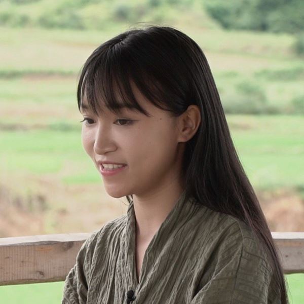 Sự nghiệp lắm thị phi của Lý Tử Thất: Bị bóc phốt sản phẩm bẩn, content gây tranh cãi, thậm chí khán giả nước nhà cũng tẩy chay?-11