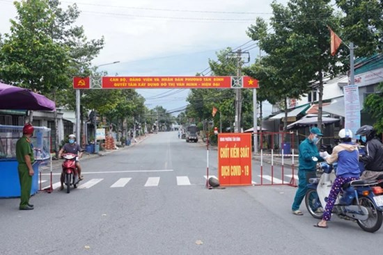 Bình Dương sắp chạm mốc 115.000 ca nhiễm COVID-19, tiếp tục thực hiện