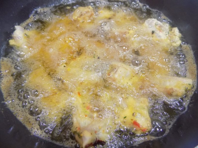 Sườn làm kiểu này vừa nhanh vừa nhàn lại cực đưa cơm-3