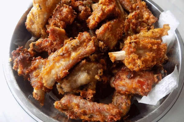 Sườn làm kiểu này vừa nhanh vừa nhàn lại cực đưa cơm