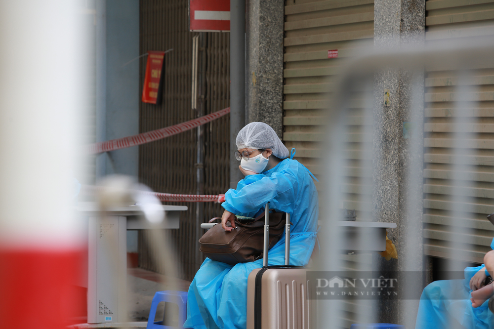 Phó giám đốc CDC: Hà Nội có thể sẽ tiếp tục giãn cách xã hội sau ngày 6/9-3