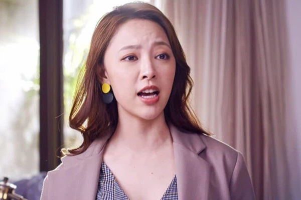 Vừa dọn về nhà mới, mẹ chồng đã cho thuê nhà cũ, tôi lập tức thay khóa cửa khi thấy người thuê-1