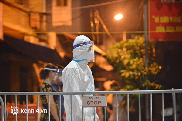 Hà Nội có thể giãn cách cao hơn 1 mức trong dịp lễ 2/9-1