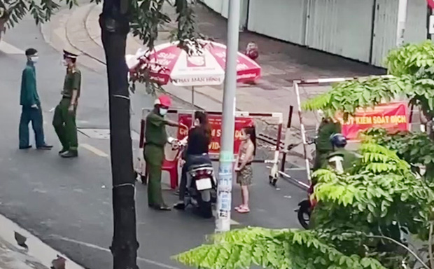 Sau khi bị bế” thẳng về phường, chị đại quận 4 tiếp tục cự cãi, bắn rap liên tục với hàng xóm không để cho ai ngủ-1