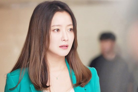 Hối hận vì lấy chồng phi công trẻ