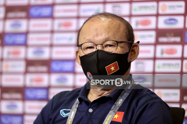 HLV Park Hang-seo không bắt tay HLV tuyển Saudi Arabia sau trận thua-1