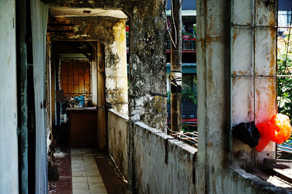 Bỏ nhà đất mua căn hộ cũ nội đô, hối hận ở không xong bán không được-2