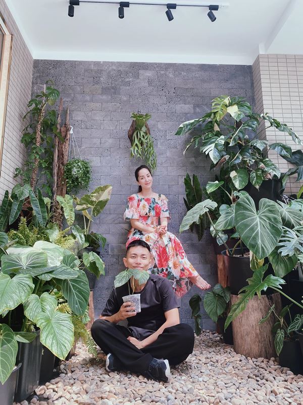 Nhà Phan Hiển - Khánh Thi có vườn cây tiền tỷ, nhiều cây đột biến đếm lá tính tiền”-1