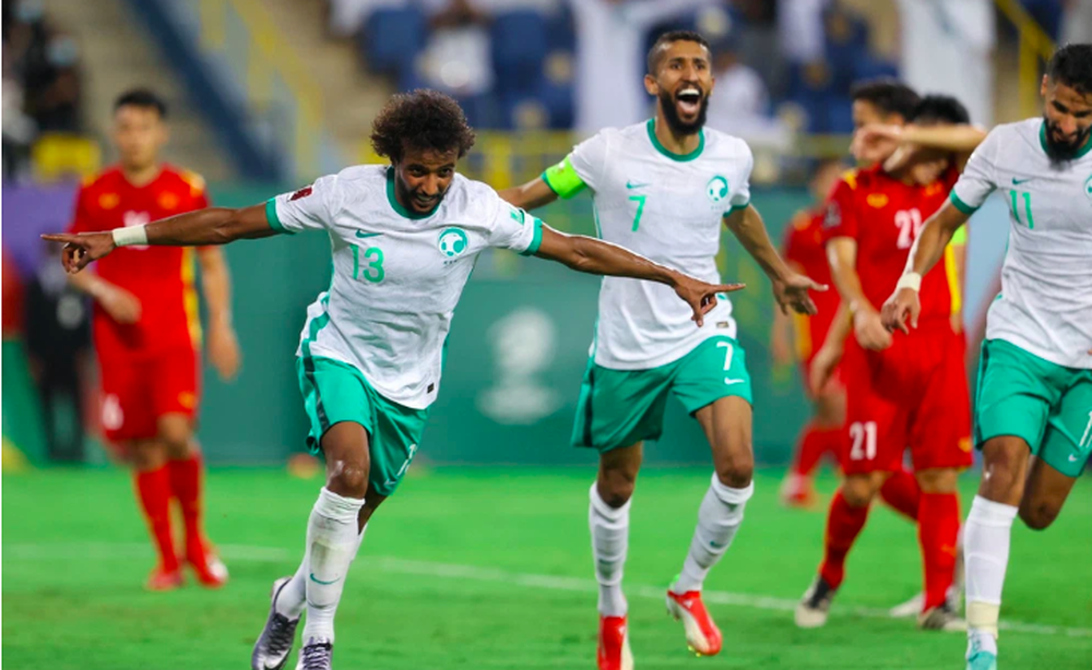 Việt Nam có siêu phẩm của Quang Hải, CĐV Trung Quốc ngậm ngùi: Giờ đến chê cũng chẳng dám-1