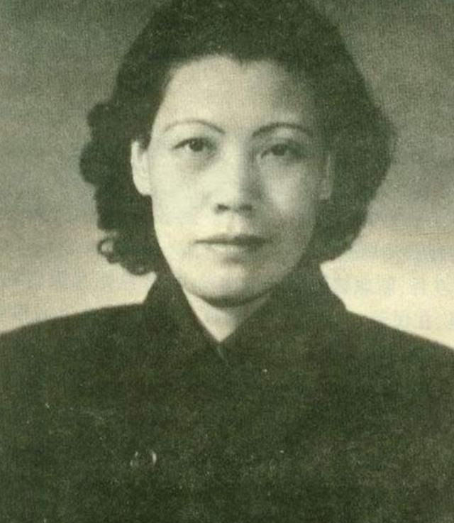 Vì đặc điểm thân thể, người vợ bị chồng hắt hủi trong hôn lễ rồi có màn lột xác khiến tất cả ngả mũ, về sau xử lý tiểu tam mưu mô bằng một chiêu cực độc-7