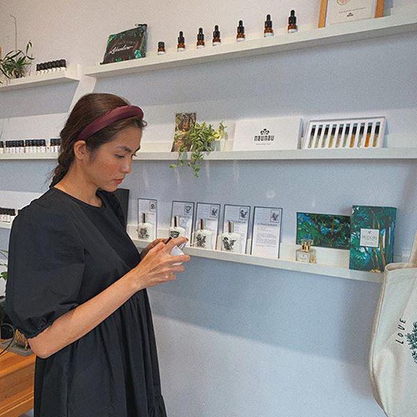 Có 1 mẫu đầm khiến sao nữ Vbiz mê mệt: Thoải mái level max nhưng lại khiến nhiều cô vướng vào nghi vấn có bầu-4