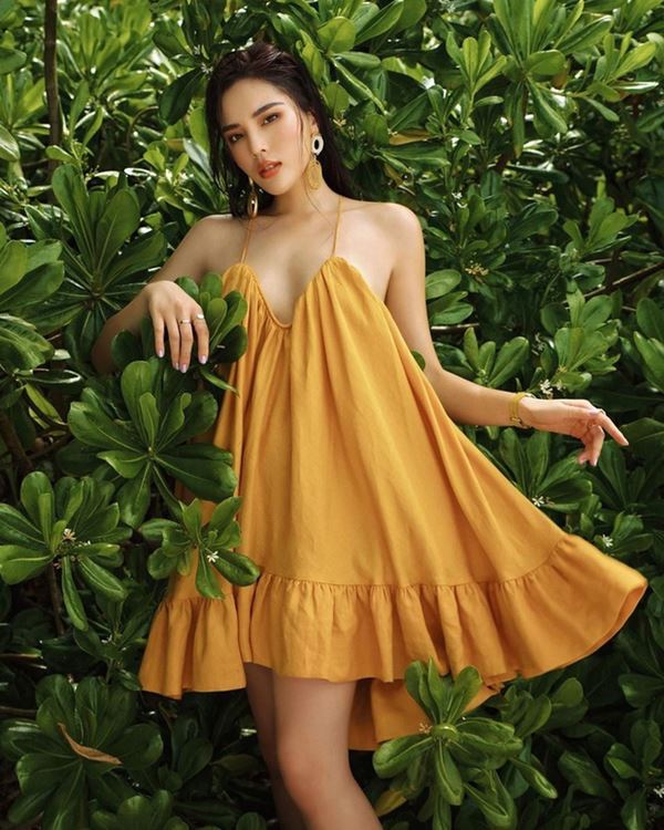 Có 1 mẫu đầm khiến sao nữ Vbiz mê mệt: Thoải mái level max nhưng lại khiến nhiều cô vướng vào nghi vấn có bầu-16