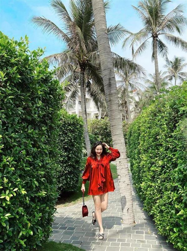 Có 1 mẫu đầm khiến sao nữ Vbiz mê mệt: Thoải mái level max nhưng lại khiến nhiều cô vướng vào nghi vấn có bầu-20