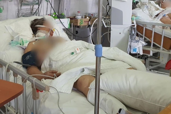 Hà Nội: Gia đình 4 người mắc COVID-19, phong tỏa một tòa chung cư ở Times City-3