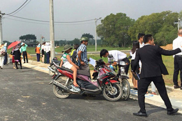 Rao bán cắt lỗ bất động sản, hỏi mua mới ngã ngửa chiêu trò-3