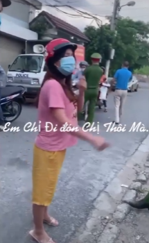 Ra đường đi đón chị gái nhưng không có giấy tờ tùy thân, người phụ nữ cãi công an: Có mỗi cái việc thế thôi thì cần gì phải giấy?-1