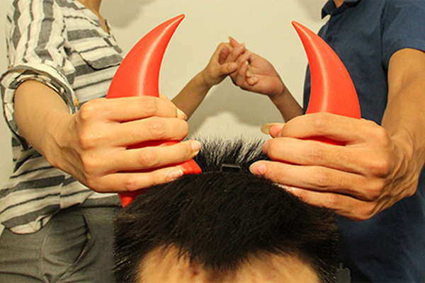 Yêu được bạn gái nhà giàu, thanh niên cứ ca mãi một điệp khúc, nghe xong dân mạng nhất loạt cổ vũ chia tay gấp-3