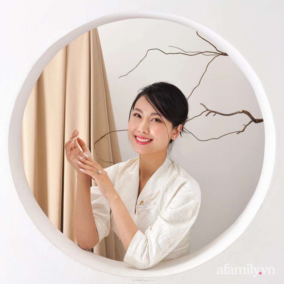 Cựu hot girl Linh 3B sau 10 năm ở ẩn: Từ nàng Rùa duyên dáng trong Chít và Pi trở thành mẹ đơn thân với trải nghiệm vượt cạn sinh tử ở tuổi 21-4