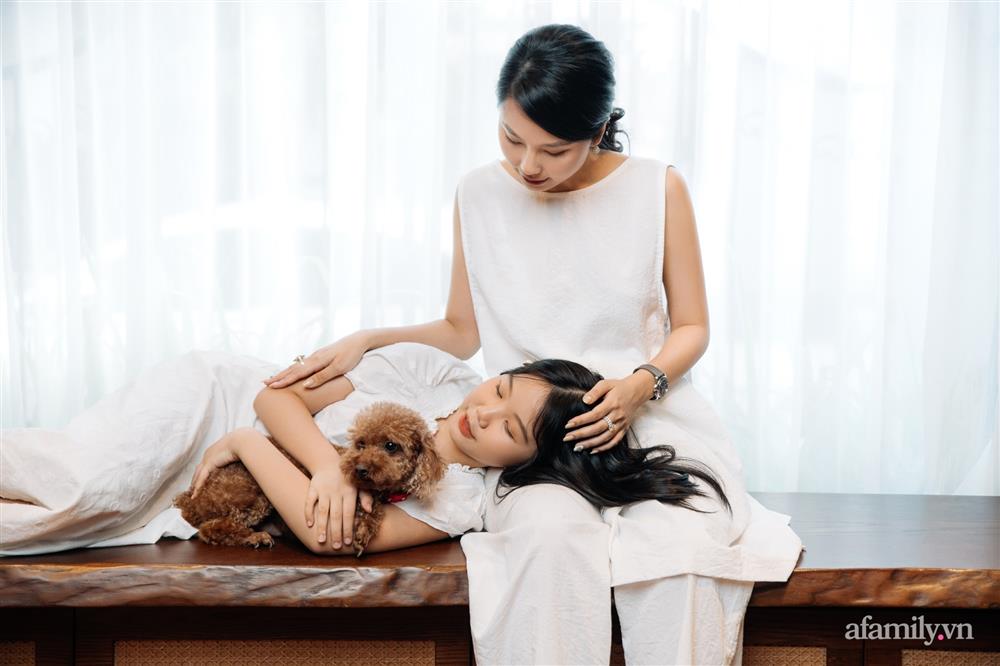 Cựu hot girl Linh 3B sau 10 năm ở ẩn: Từ nàng Rùa duyên dáng trong Chít và Pi trở thành mẹ đơn thân với trải nghiệm vượt cạn sinh tử ở tuổi 21-9