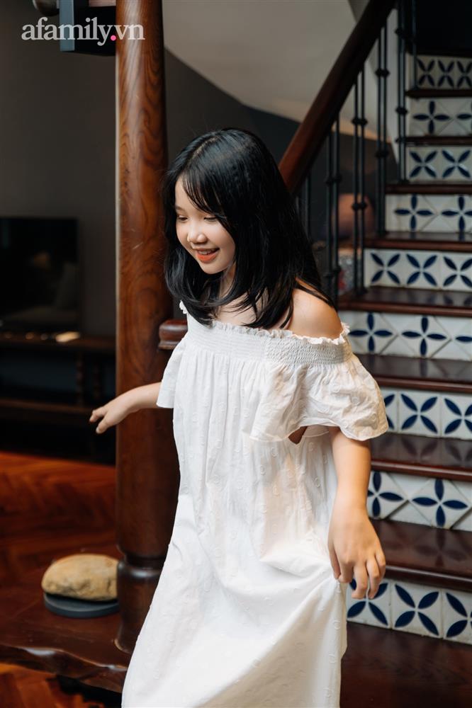 Cựu hot girl Linh 3B sau 10 năm ở ẩn: Từ nàng Rùa duyên dáng trong Chít và Pi trở thành mẹ đơn thân với trải nghiệm vượt cạn sinh tử ở tuổi 21-16