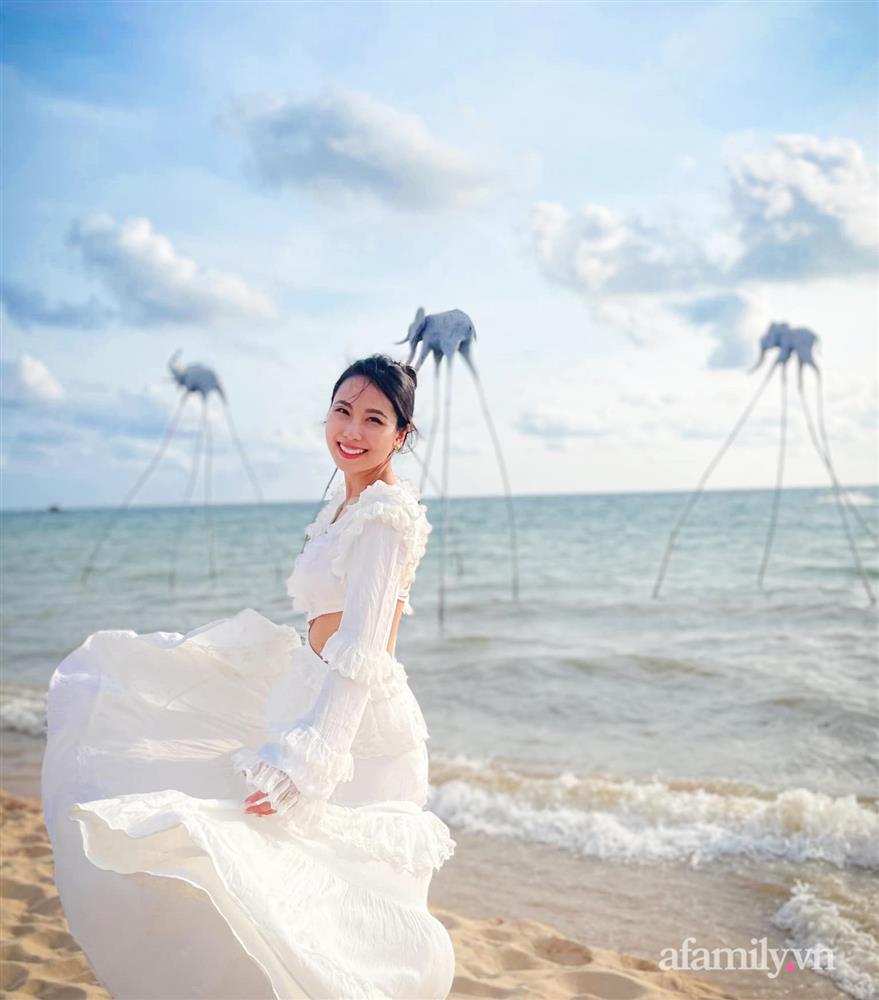 Cựu hot girl Linh 3B sau 10 năm ở ẩn: Từ nàng Rùa duyên dáng trong Chít và Pi trở thành mẹ đơn thân với trải nghiệm vượt cạn sinh tử ở tuổi 21-20