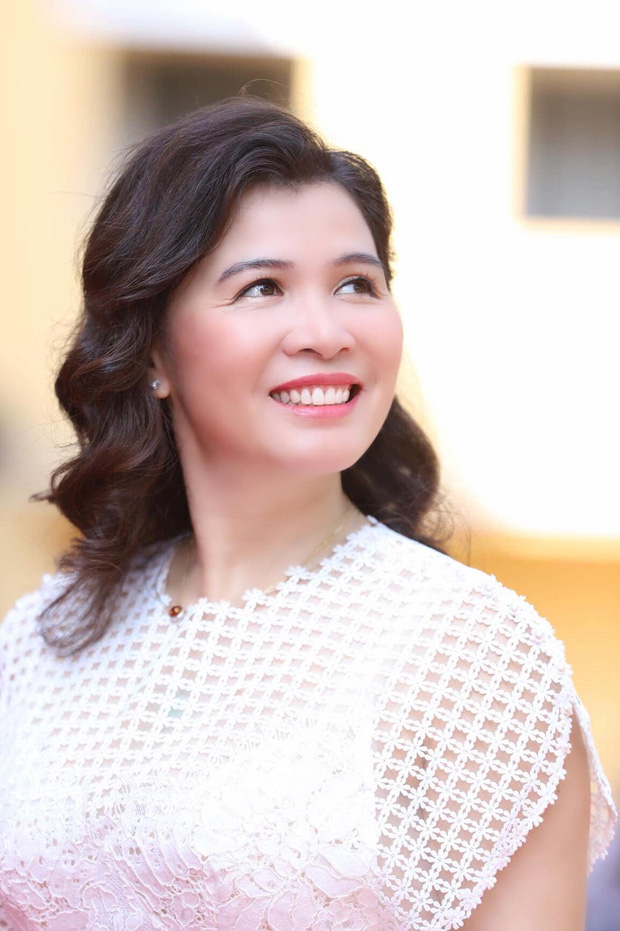 Nhà báo Hàn Ni với những phát ngôn về từ thiện gây xôn xao MXH suốt những ngày qua là ai?-1