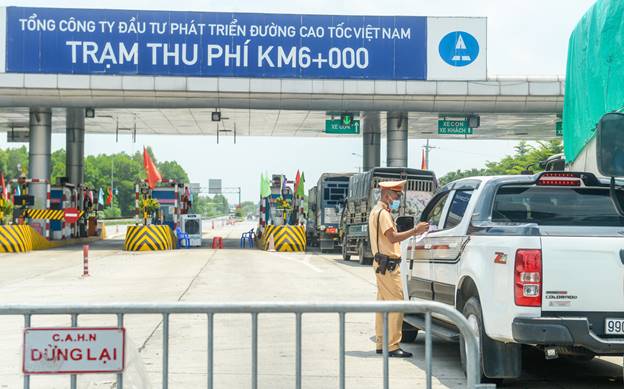 CSGT trong đại dịch Covid-19: Có những nỗi sợ còn hơn cả cái chết-7