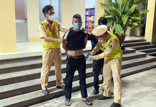 CSGT trong đại dịch Covid-19: Có những nỗi sợ còn hơn cả cái chết-14