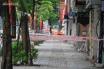 Hà Nội: Phong tỏa khu dân cư 800 dân ở phường Phúc Xá vì một gia đình 4 người dương tính SARS-CoV-2-9