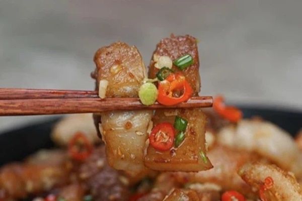 Sau 8h tối, phụ nữ tuyệt đối KHÔNG ăn 7 món này vì sẽ gây tăng cân và hại nhiều cơ quan nội tạng-2