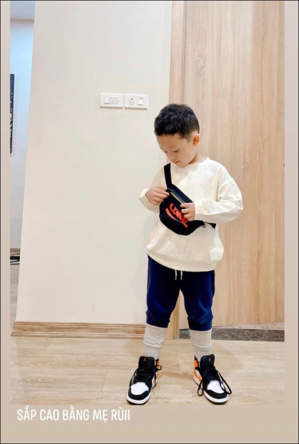 Mẹ đơn thân Ly Kute&nbsp;thật khéo dạy con, Khoai Tây mới hơn 5 tuổi đã ra dáng thanh niên giúp mẹ nhiều việc-8