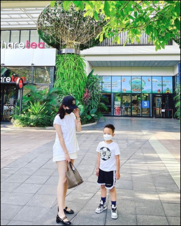 Mẹ đơn thân Ly Kute&nbsp;thật khéo dạy con, Khoai Tây mới hơn 5 tuổi đã ra dáng thanh niên giúp mẹ nhiều việc-10