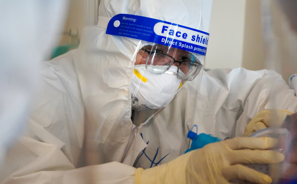 Ngày 7/9, có thêm 14.208 ca COVID-19 mới, 10.253 bệnh nhân đã khỏi bệnh được về nhà-1