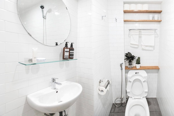 Vợ chồng trung niên rời phố thị, về vùng quê xây nhà vườn đậm chất Á Đông-13