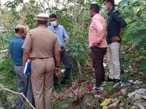 Thấy cặp vợ chồng hì hục chà rửa sân thượng, hàng xóm sinh nghi đi báo án, lật tẩy tội ác vì mâu thuẫn mẹ chồng nàng dâu-2