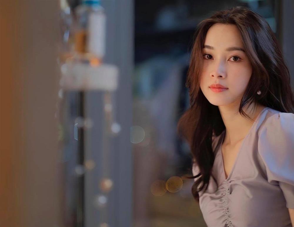 Đặng Thu Thảo làm bánh cho hai con khiến fan xuýt xoa thần tiên tỷ tỷ đã xinh lại còn khéo!-5