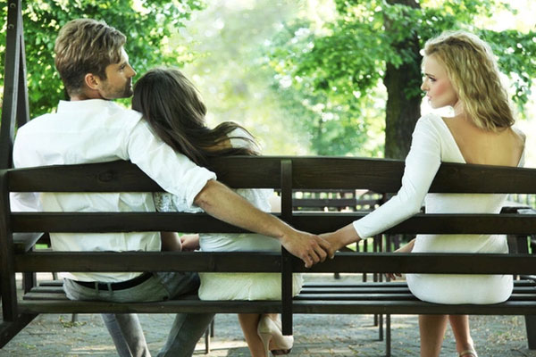 Phát hiện bất ngờ về dấu hiệu không chung thủy của bạn đời khiến bạn ngỡ ngàng-1