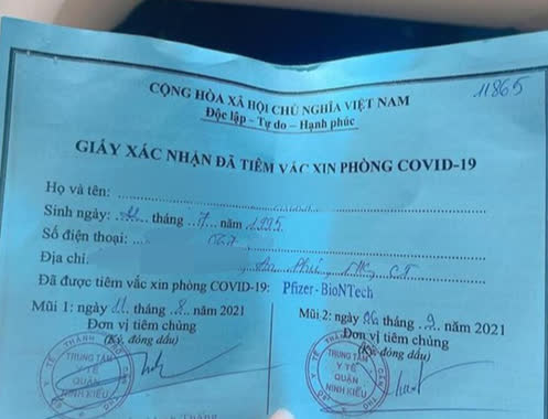 Xác minh vụ cô gái khoe tiêm vắc-xin mũi 2 Pfizer nhờ xin ông anh-1