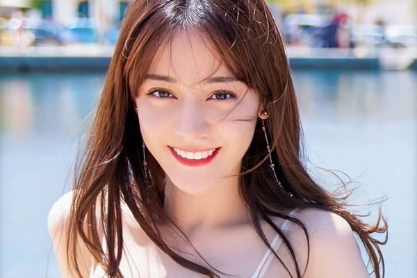 Nhìn xuống cổ tay, biết ngay vận mệnh giàu nghèo của bản thân-2