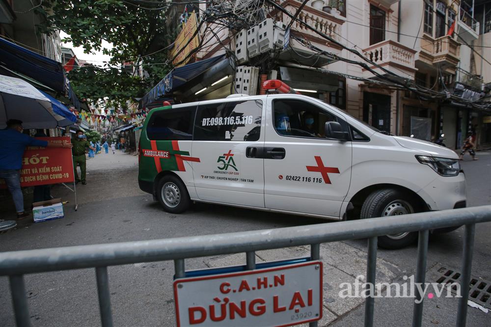 Hà Nội: Phong tỏa khu dân cư 800 dân ở phường Phúc Xá vì một gia đình 4 người dương tính SARS-CoV-2-3
