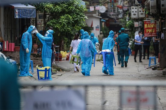 Hà Nội: Phong tỏa khu dân cư 800 dân ở phường Phúc Xá vì một gia đình 4 người dương tính SARS-CoV-2