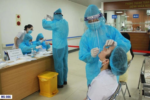 Trưa 8/9, Hà Nội thêm 35 ca mắc Covid-19, trong đó 7 ca ngoài cộng đồng-1