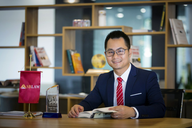 Vợ chồng Công Vinh - Thủy Tiên có kiện được nữ đại gia Bình Dương vì giấc mơ 325 tỷ không?-4